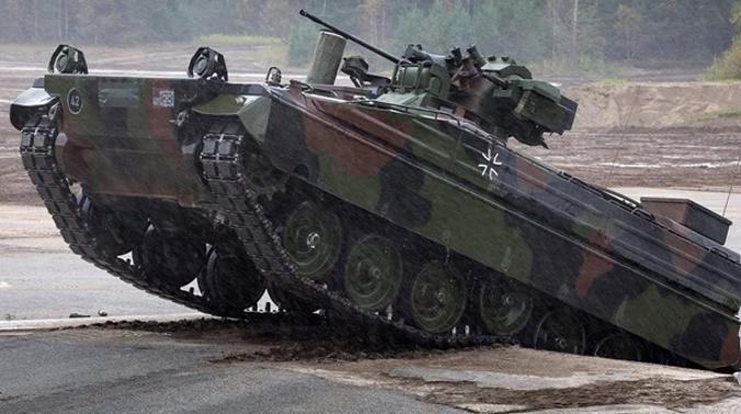 США и ФРГ передадут Украине БМП Bradley и Marder