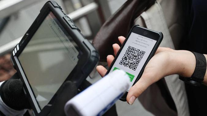Минздрав: Срок действия QR-кода после болезни вакцинированного составляет полгода