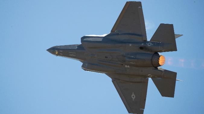Аналитик Вэй: военная промышленность США пострадает без китайских компонентов