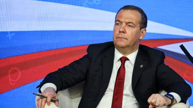 Медведев: Киев - русский город, в котором всегда думали и говорили по-русски