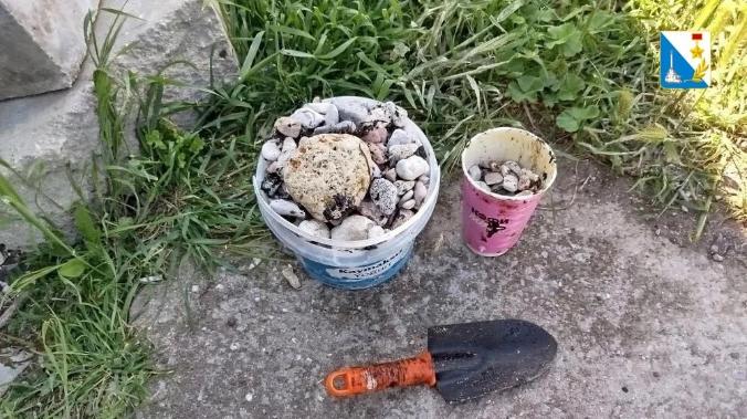 Следы мазута обнаружены на пляжах Севастополя