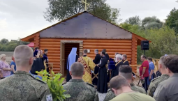 Военные группировки «Север» возвели часовню-купель