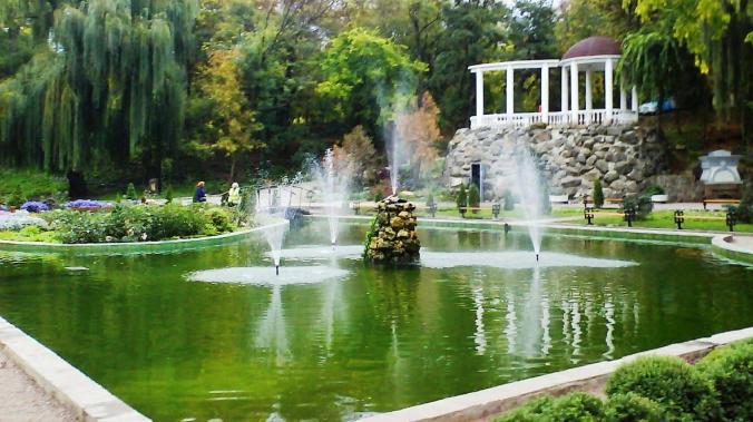 Купание в фонтанах Симферополя чревато проблемами со здоровьем