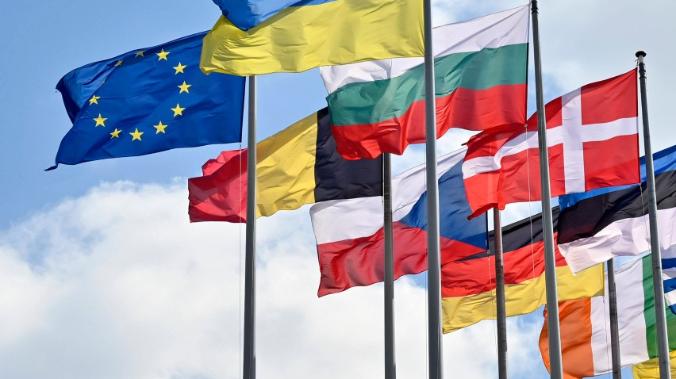 Захарова: заявления против кандидатуры Украины в ЕС - подлость