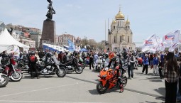 Байкеры на старте: во Владивостоке открылся мотосезон