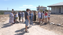 Сделать водовод просят жители 4-х улиц в Севастополе