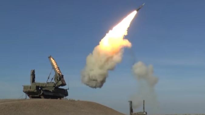 Армия Сирии впервые применила российские комплексы С-300 для поражения израильских целей