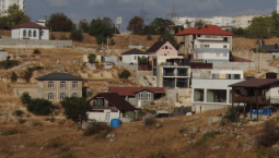 Жители Красной горки просят обеспечить их водой 