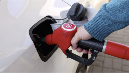 В Севастополе продажа бензина ограничена 30 литрами