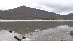 Пруд «Туристский» в Байдарской долине обмелел