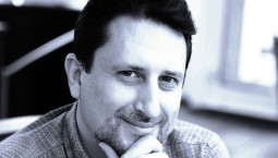 В Энергодаре взорвали автомобиль сотрудника ЗАЭС