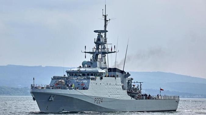 Британцы посмеялись над кораблем Королевского флота, зашедшим в Черное море