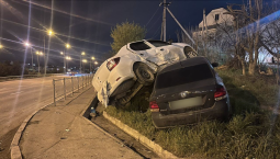 Две легковушки столкнулись под Севастополем