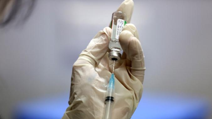 Голландцы хотят привиться российской вакциной