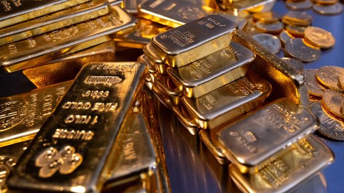 Reuters: страны стали репатриировать золотые резервы на фоне антироссийских санкций