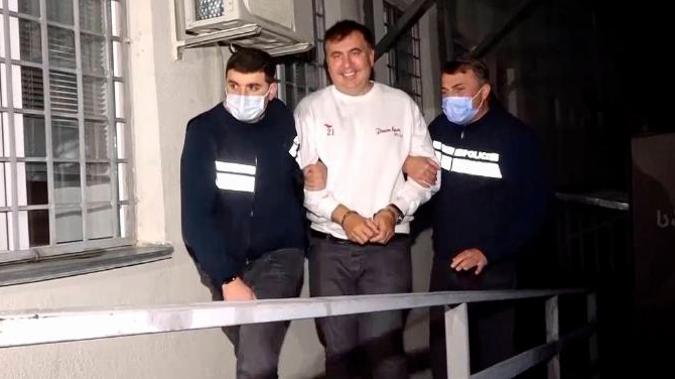 Евросоюз призвал власти Грузии к сдержанности в отношении Саакашвили