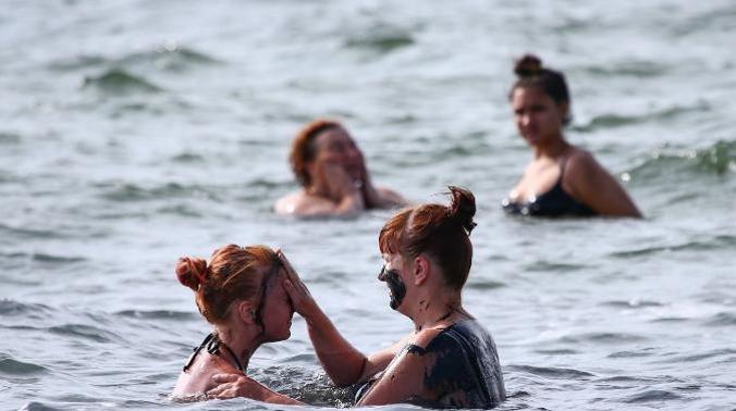 Вода в Черном море поднялась на 15 сантиметров