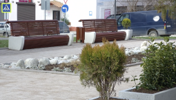 Сквер у театра юного зрителя «Океан» преобразился