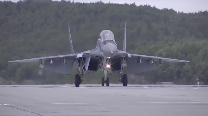 Над Баренцевым морем перехвачен самолёт Норвегии ::Первый Севастопольский