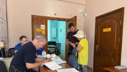 В Крыму открыли центры помощи жителям при отключениях света