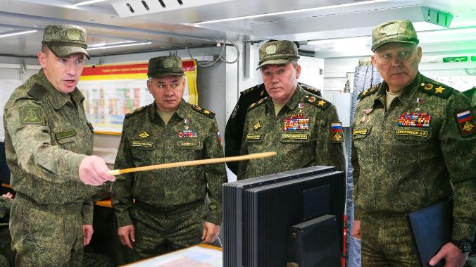 До конца года в Крыму построят штаб и общежития для десантников