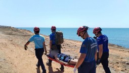 Спасатели Севастополя помогли двум туристкам