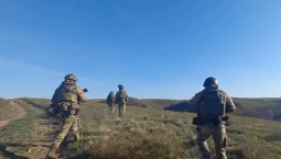 В горах Оренбуржья ищут стрелявшего в полицейских