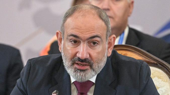 Пашинян готов продлить мандат российских миротворцев в Карабахе на 20 лет