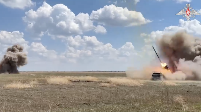 Пять групповых ударов нанесены по ВПК Украины 