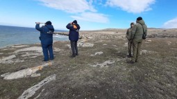 Шестой день ищут рыбаков, пропавших в Азовском море