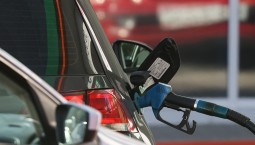Лимит на продажу бензина снимут в Крыму 26 октября