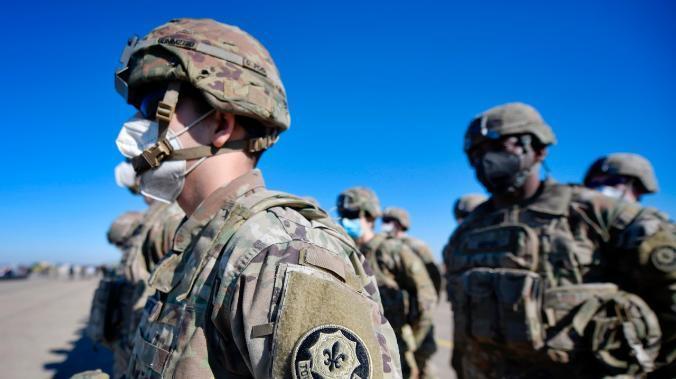 НАТО перебросит на восточный фланг 40 тысяч военнослужащих