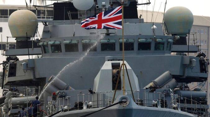 Британия отреагировала на инцидент с эсминцем 