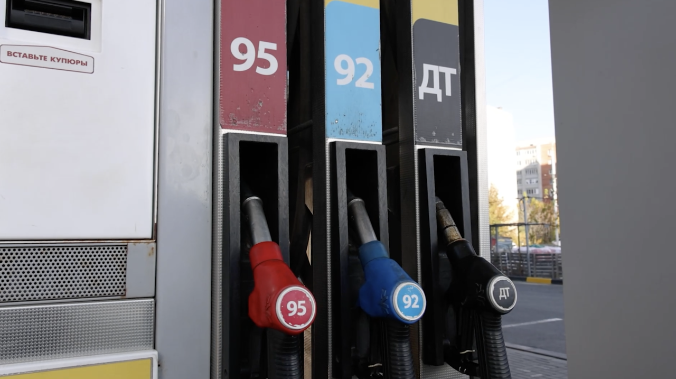 В Крыму восстановили регулярные поставки бензина