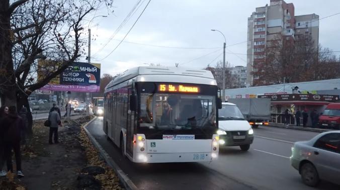 В Крыму снесут более 300 незаконных рекламных конструкций