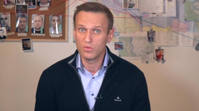 Роскомнадзор требует заблокировать YouTube-канал «Навальный Live»