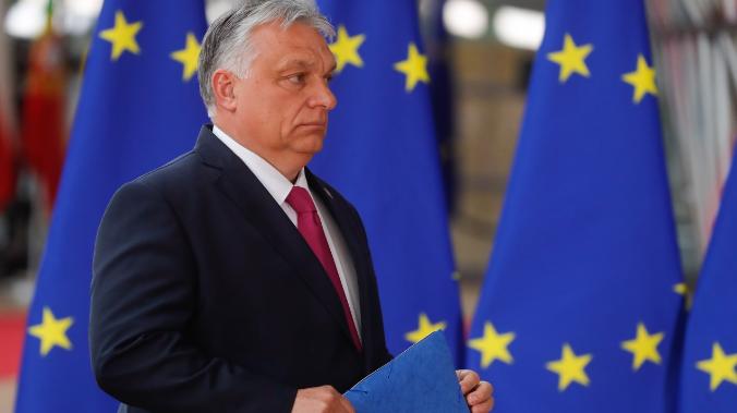 Орбан: санкции ЕС не пошатнули Москву, а Европа потеряла уже четыре правительства
