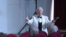  Музыка маэстро Миронова о любви прозвучала в ДДЮТ