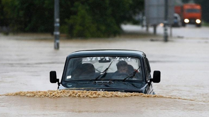 Ливни на Балканах привели к наводнениям, погибли 6 человек