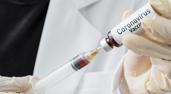 Американцы сделали более 100 млн прививок от коронавируса