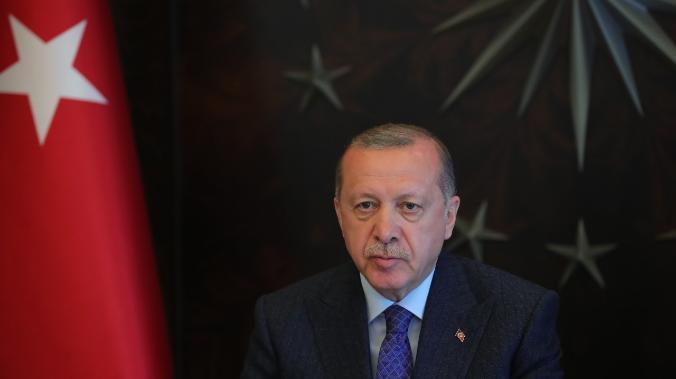 Тайип Эрдоган прибыл с визитом в Баку