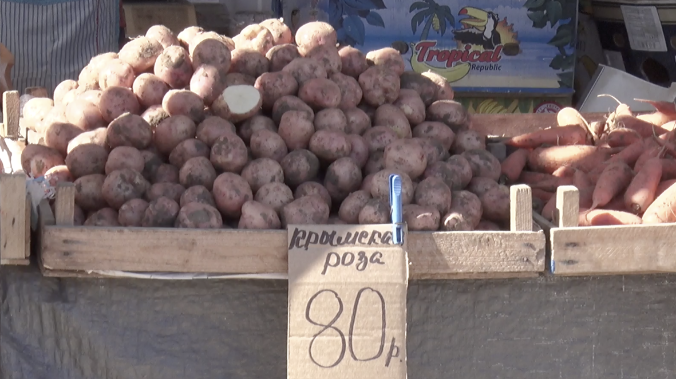 Цены на картофель возмущают севастопольцев