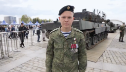 Морпех 810-й бригады Жарский участвует в программе «Время героев»