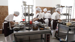 Детей-инвалидов обеспечат питанием в колледжах Севастополя