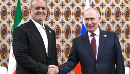 Пезешкиан поблагодарил Путина за помощь Ирану