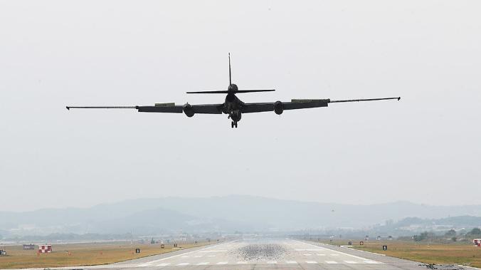 Самолеты-разведчики НАТО провели четыре полета у границ РФ в Черном море