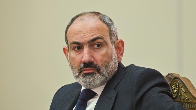 Никол Пашинян отказался посылать миротворцев на Донбасс
