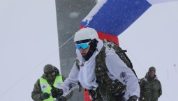 На Эльбрусе прошёл чемпионат по горному троеборью 