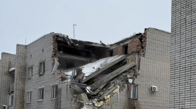 Обрушилось здание военкомендатуры в Ленобласти 