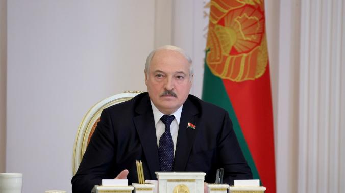 Лукашенко: Украину ждет мир или «полное уничтожение» 